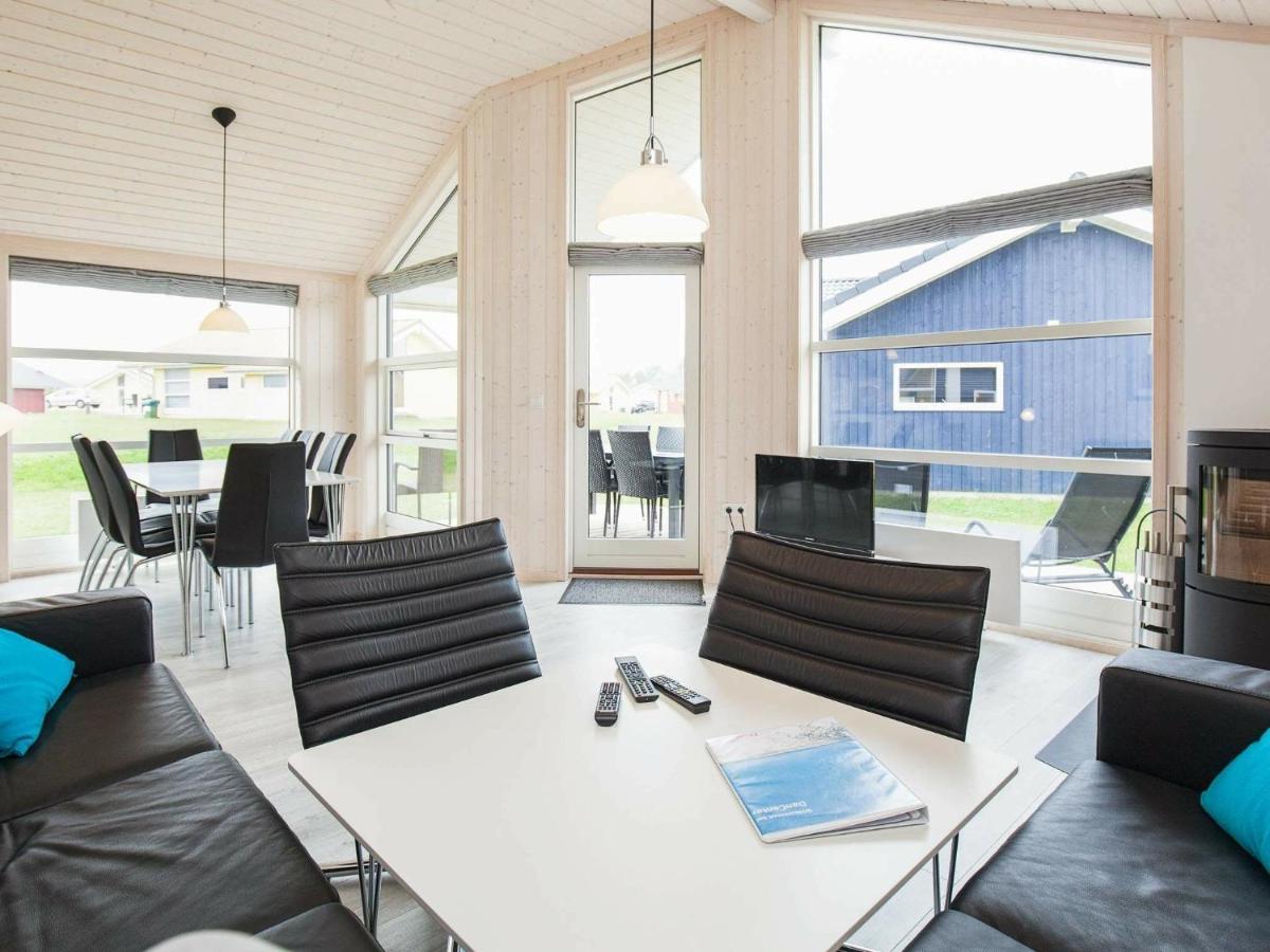 8 Person Holiday Home In Gro Enbrode Großenbrode Dış mekan fotoğraf