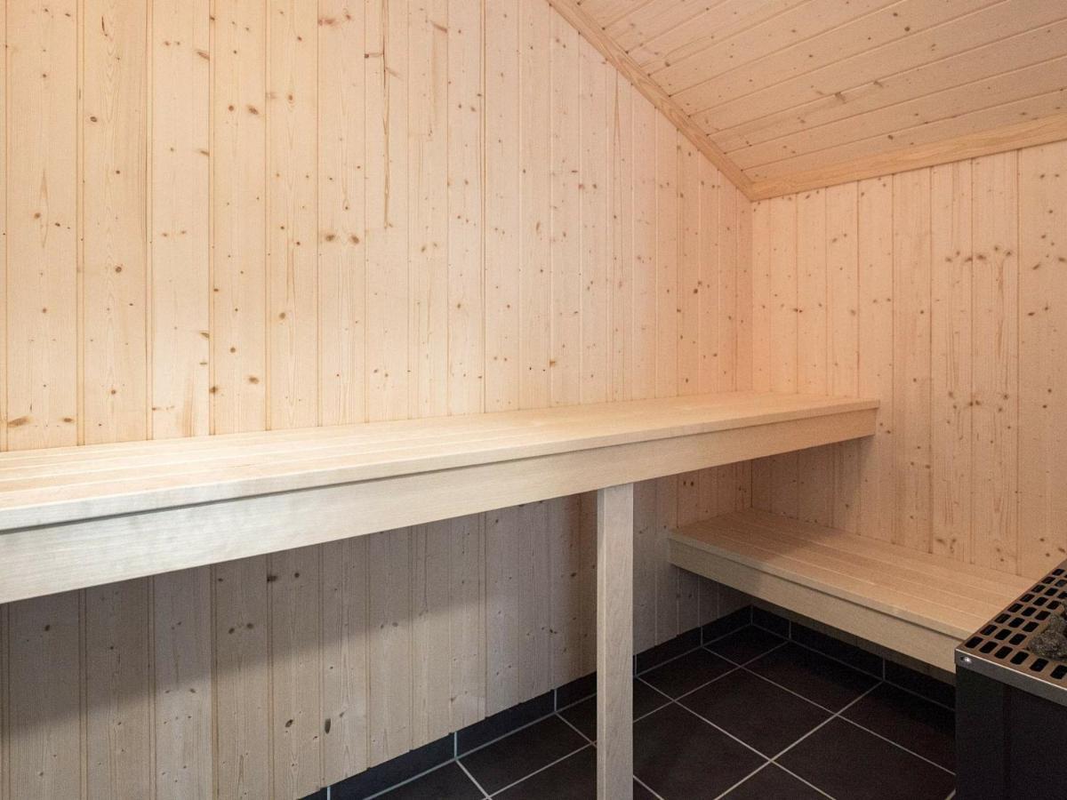 8 Person Holiday Home In Gro Enbrode Großenbrode Dış mekan fotoğraf