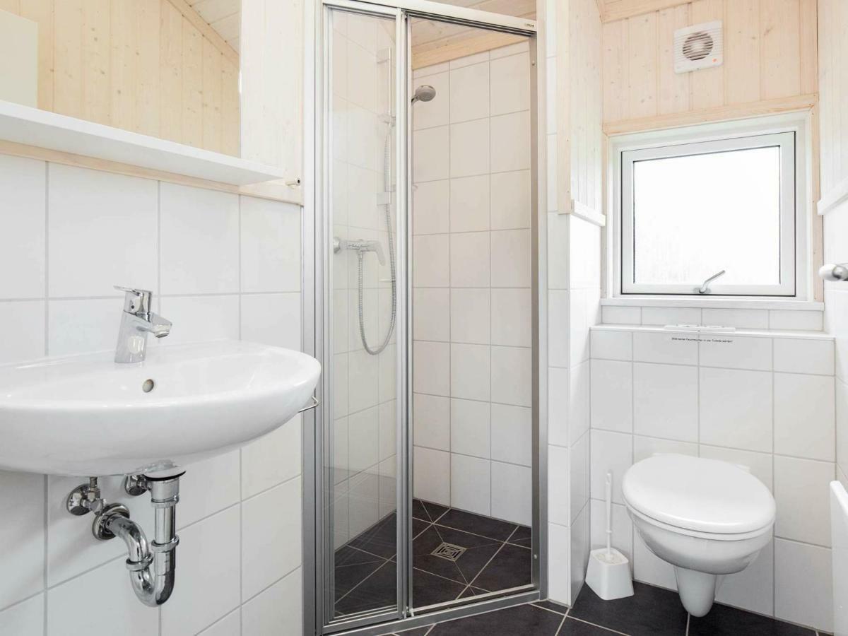 8 Person Holiday Home In Gro Enbrode Großenbrode Dış mekan fotoğraf